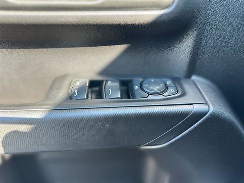 Used 2023 Chevrolet Silverado 1500 Custom Trail Boss w/ LPO, Dark Essentials Package image 15