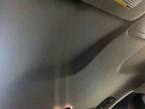 Used 2016 Chevrolet Colorado LT w/ Luxury Package, Chrome image 18