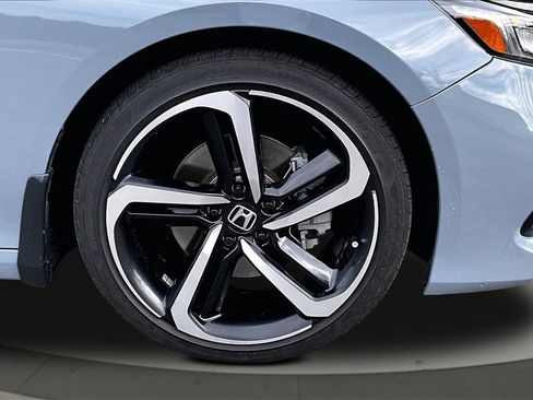 Used 2022 Honda Accord Sport image 32