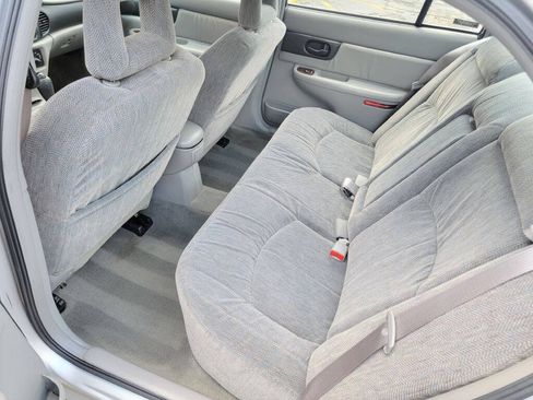 Used 2001 Buick Regal LS w/ Premium Pkg FWD image 14