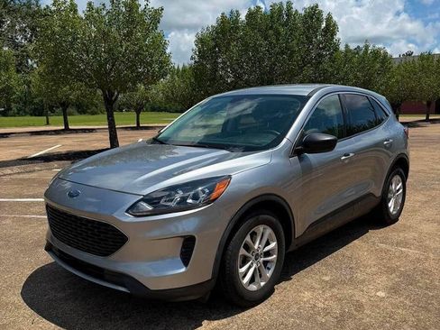 Used 2022 Ford Escape SE FWD image 15