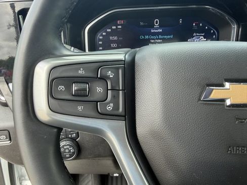 Used 2025 Chevrolet Silverado 2500 LT w/ Convenience Package AWD/4WD image 31