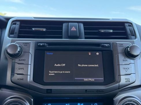 Used 2015 Toyota 4Runner Limited AWD/4WD image 23