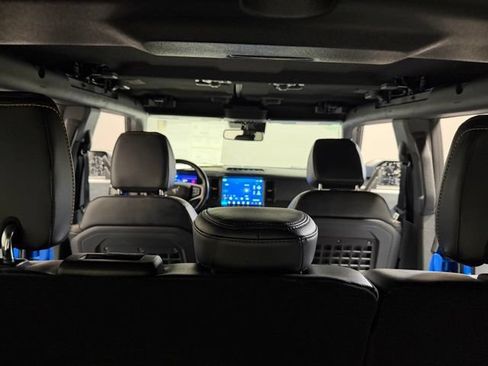Used 2024 Ford Bronco Badlands AWD/4WD image 30