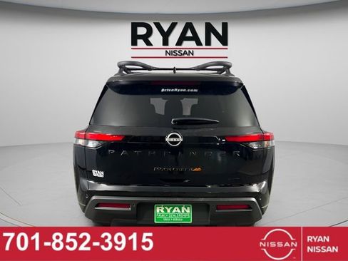 New 2025 Nissan Pathfinder Rock Creek image 6