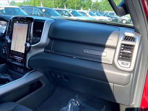 Used 2026 RAM 1500 Big Horn AWD/4WD image 17