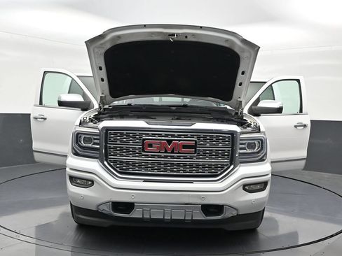 Used 2017 GMC Sierra 1500 Denali RWD image 36
