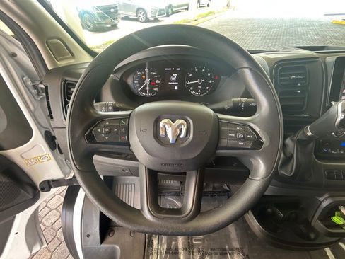 Used 2023 RAM ProMaster 2500 w/ Convenience Group image 13