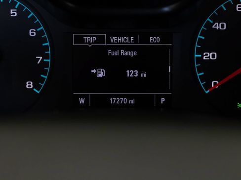 Used 2022 Chevrolet Colorado LT w/ LT Convenience Package AWD/4WD image 30