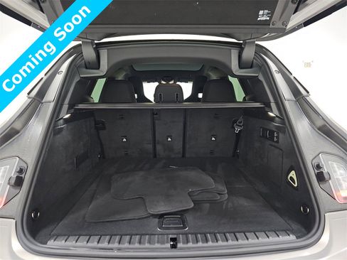 Used 2023 BMW iX xDrive50 w/ Sport Package image 12