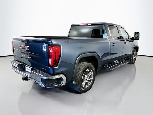 Used 2022 GMC Sierra 1500 SLE AWD/4WD image 7