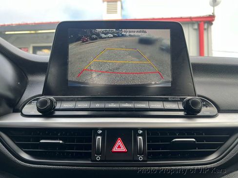 Used 2019 Kia Forte LXS image 11