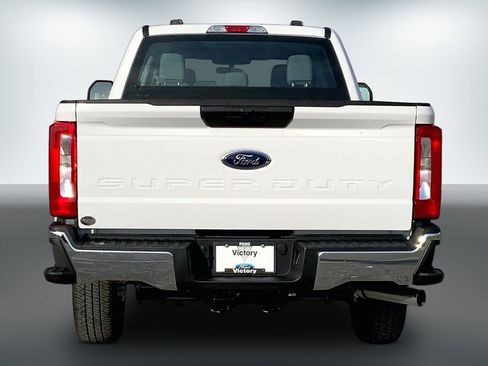 New 2026 Ford F250 XL w/ XL Chrome Package AWD/4WD image 4
