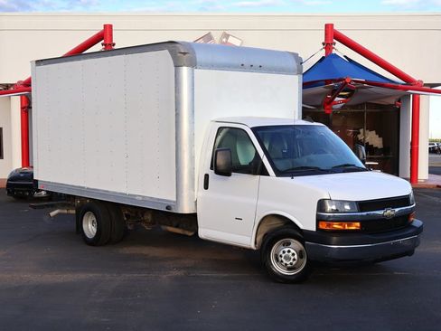 Used 2021 Chevrolet Express 3500 w/ Power Convenience Package RWD image 1