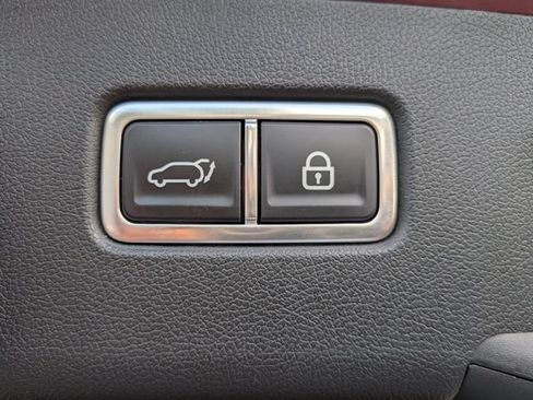 Used 2021 Kia Sorento SX FWD image 13