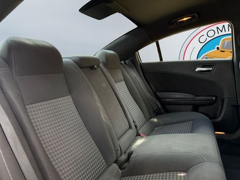 Used 2019 Dodge Charger GT image 18