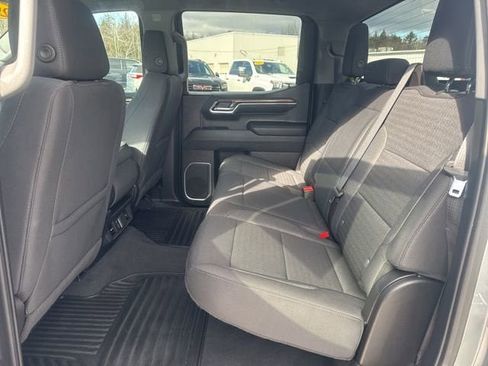 Used 2023 Chevrolet Silverado 1500 LT image 25