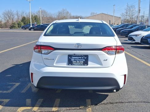 Used 2024 Toyota Corolla LE image 5