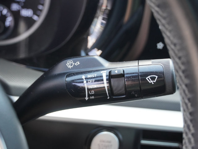 Used 2023 Kia K5 GT-Line FWD image 29