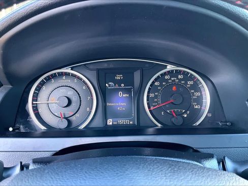 Used 2017 Toyota Camry SE FWD image 26