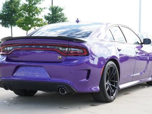 Used 2023 Dodge Charger Scat Pack w/ Dynamics Package RWD image 9