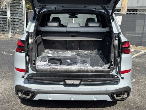 New 2026 BMW X5 sDrive40i w/ M Sport Package image 11