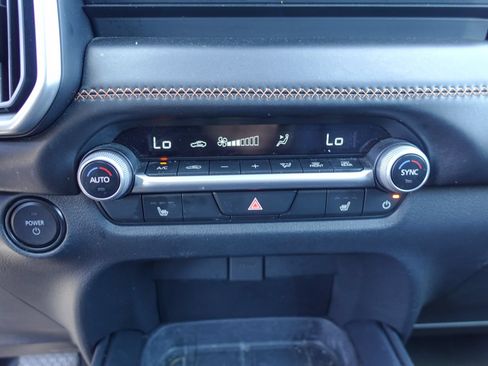 Certified 2025 MAZDA CX-50 AWD 2.5 Hybrid w/ Premium Pkg image 23
