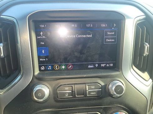 Used 2019 GMC Sierra 1500 SLE w/ SLE Value Package AWD/4WD image 12