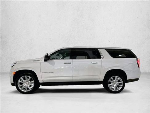 Used 2021 Chevrolet Suburban High Country RWD image 6