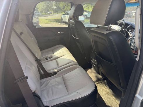 Used 2012 Chevrolet Tahoe LS RWD image 16