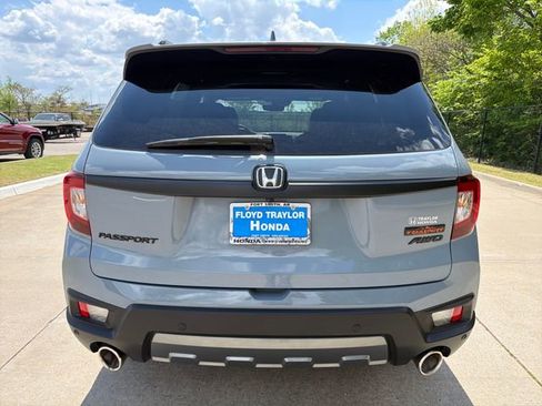 Used 2023 Honda Passport TrailSport image 4