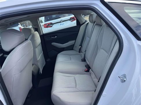 Certified 2023 Honda Accord EX image 9