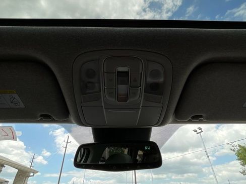 Used 2019 Hyundai Santa Fe FWD image 30