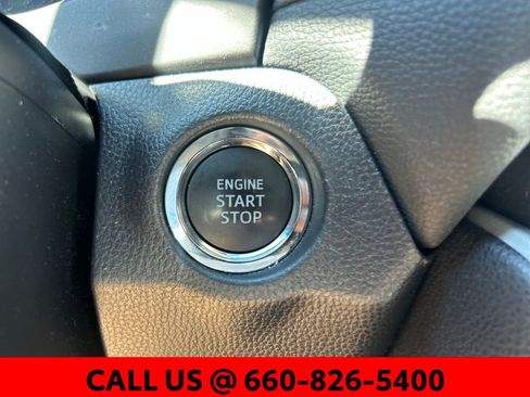 Used 2025 Toyota RAV4 XLE image 15