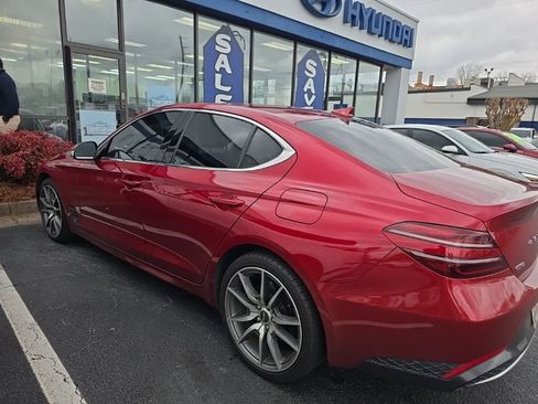 Used 2023 Genesis G70 2.0T image 2