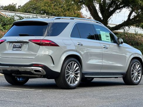 New 2026 Mercedes-Benz GLE 450 4MATIC image 3