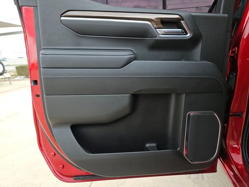 Certified 2023 Chevrolet Silverado 1500 LT w/ Z71 Off-Road Package image 15