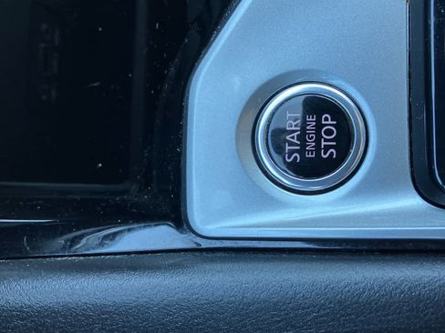 Used 2024 Nissan Altima 2.5 SV image 23