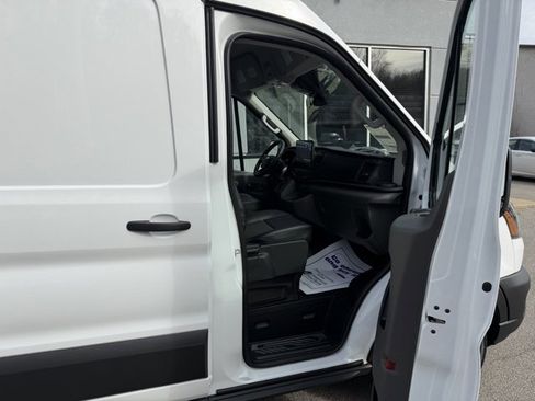 New 2026 Ford Transit 250 148 Medium Roof image 10