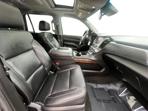 Used 2018 Chevrolet Tahoe LT image 14