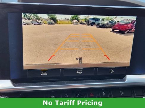 Used 2024 Chevrolet Silverado 1500 RST AWD/4WD image 18