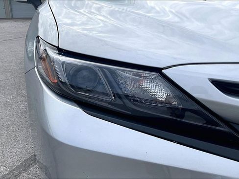 Used 2023 Toyota Camry SE image 31