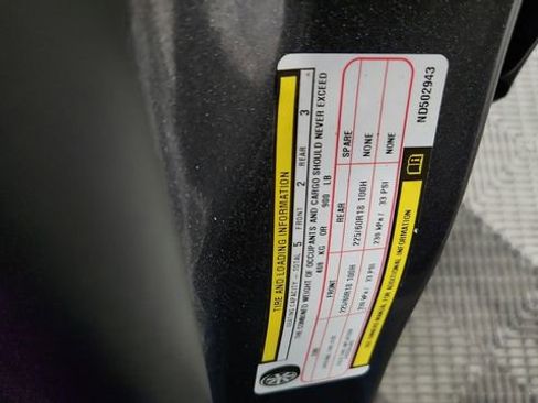 Used 2022 Jeep Cherokee Limited image 25