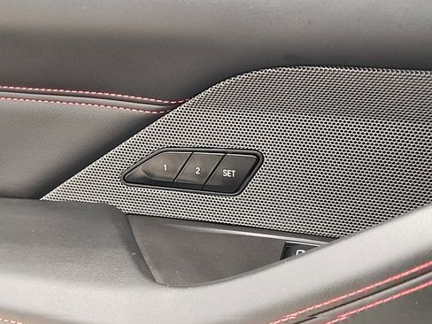 Used 2025 BMW M4 CS image 46