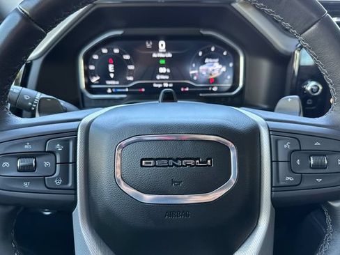 Used 2023 GMC Sierra 1500 Denali w/ Technology Package AWD/4WD image 36