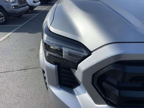 Used 2025 Toyota Tacoma SR5 image 13