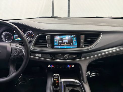 Used 2018 Buick Enclave Premium w/ Trailering Package FWD image 30