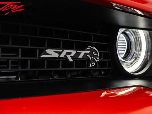 Used 2019 Dodge Challenger SRT Hellcat Redeye RWD image 9