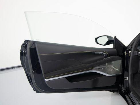 Used 2025 Lotus Emira image 10