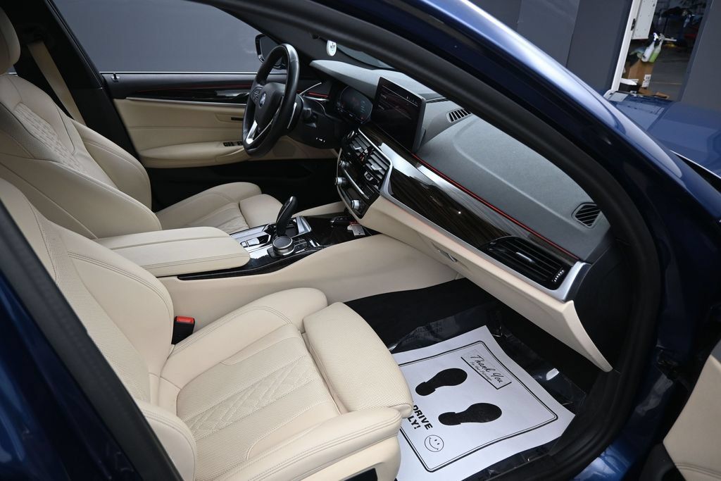 Used 2023 BMW 530i xDrive w/ Convenience Package AWD/4WD image 36
